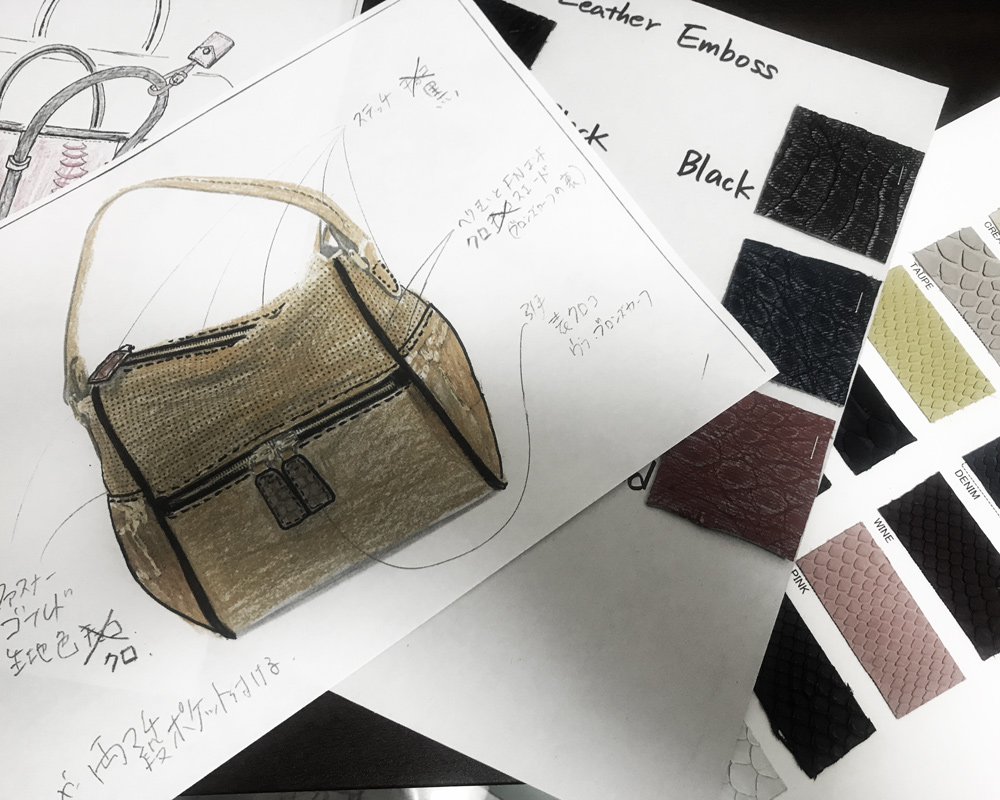 グランヴェニールは、クロコダイル、オーストリッチ、パイソンなどの
      ハイクオリティエキゾチックレザーを使った
ラグジュアリーハンドバッグ　小物などを企画制作するブランドです。